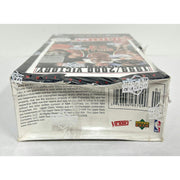 1999/00 Upper Deck Victory Basketball Prepriced Retail Box (Damaged) (Reed Buy)