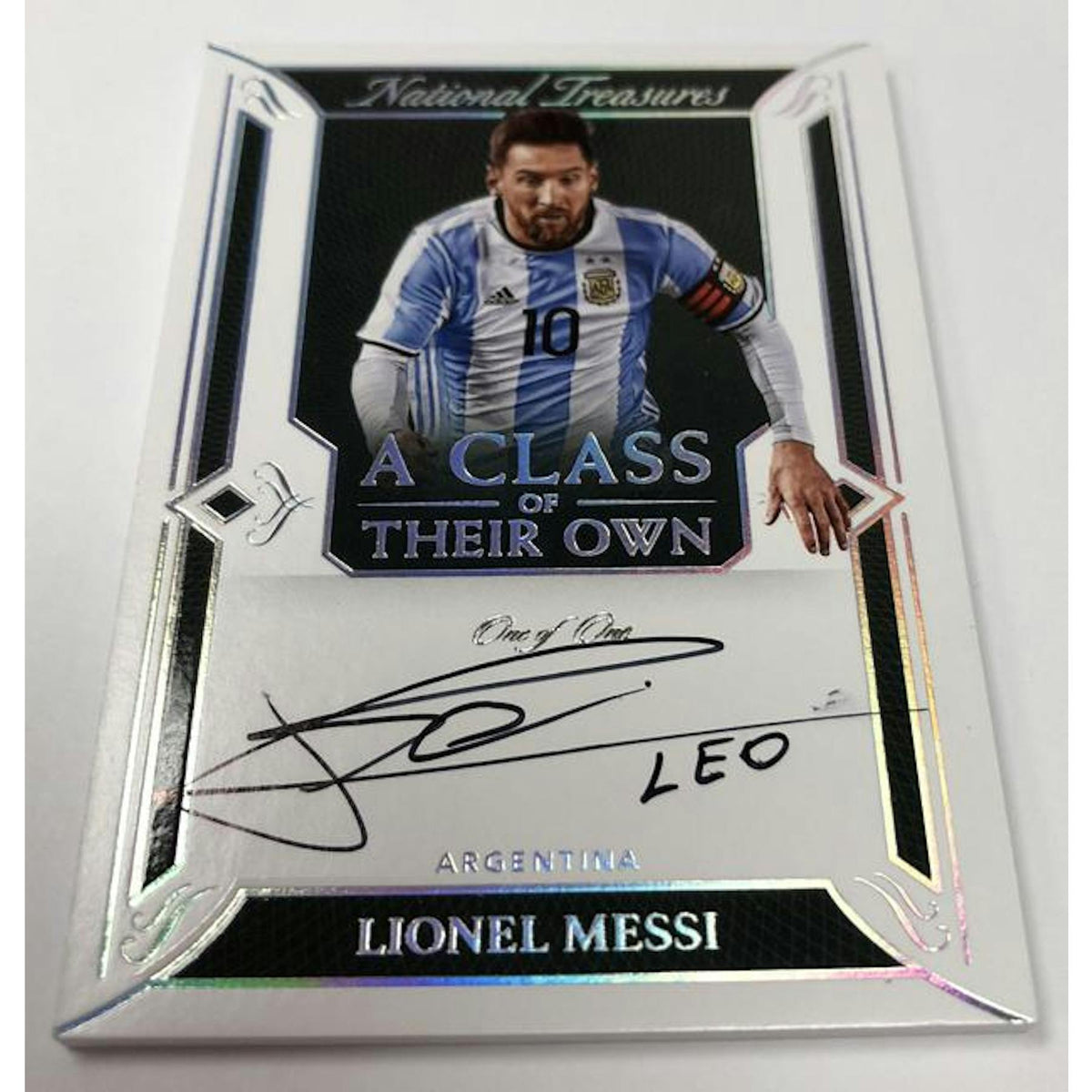 2018 Panini National Treasures Soccer Hobby Box