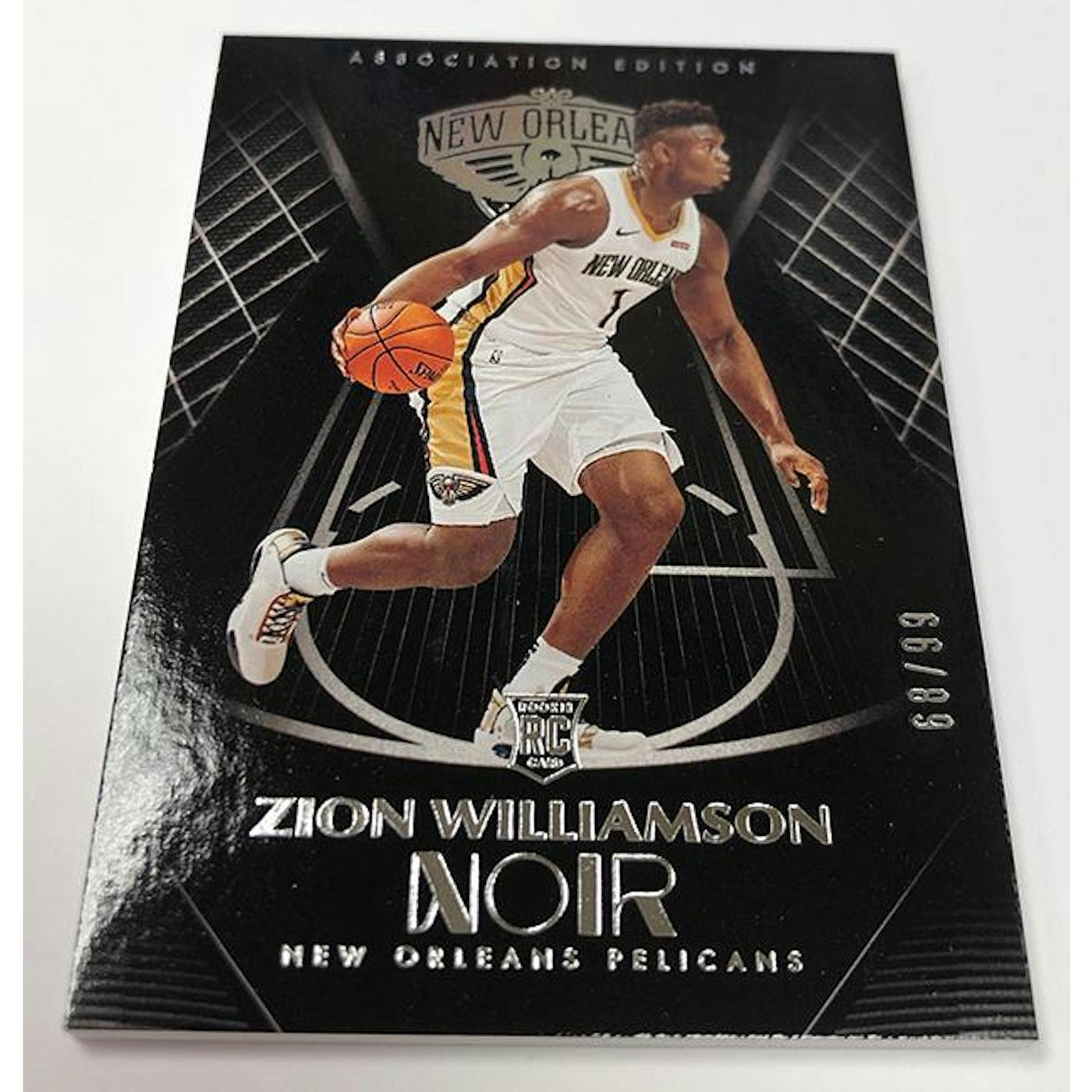 2019/20 Panini Noir Basketball Hobby Box