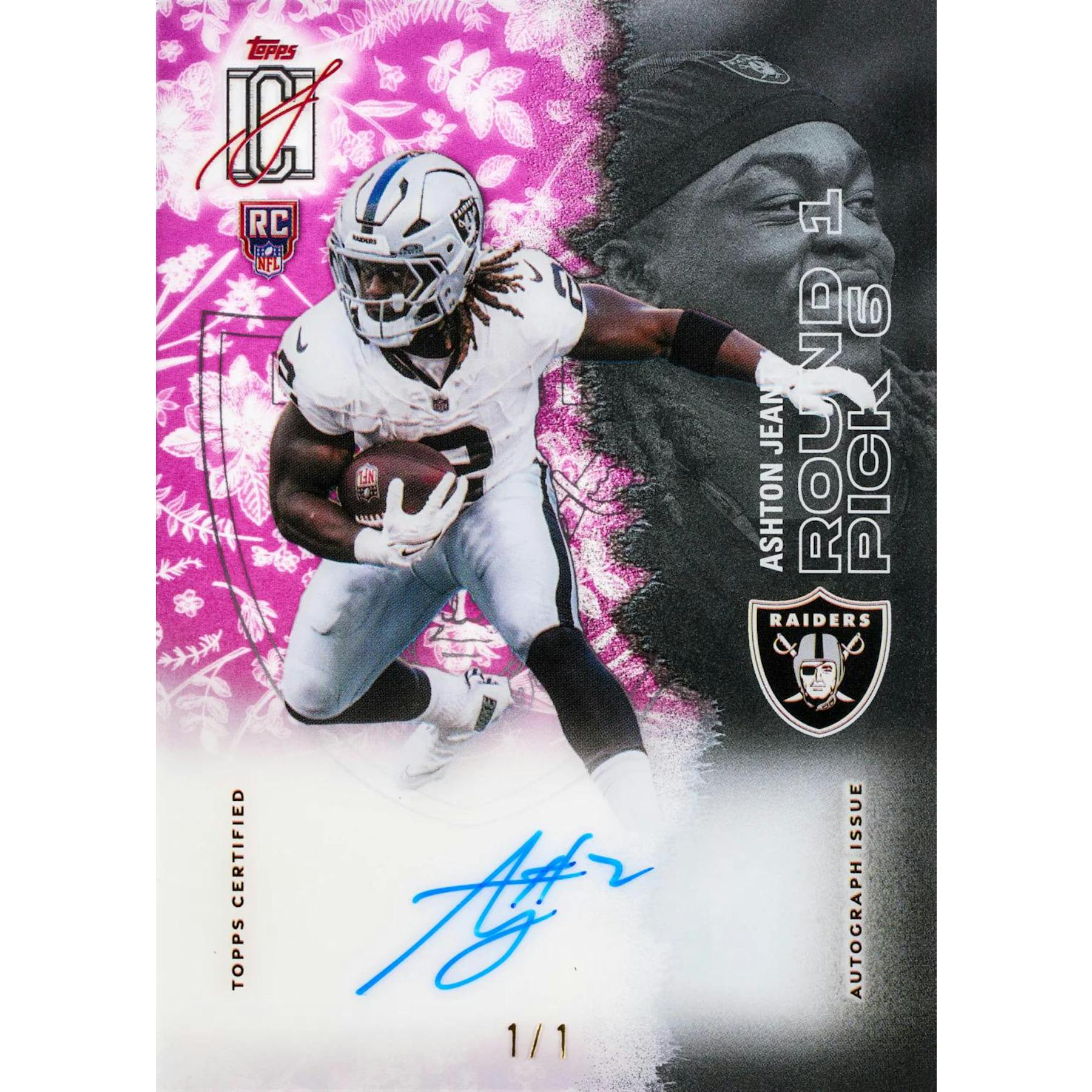 2025 Topps Signature Class Football Hobby 12-Box Case